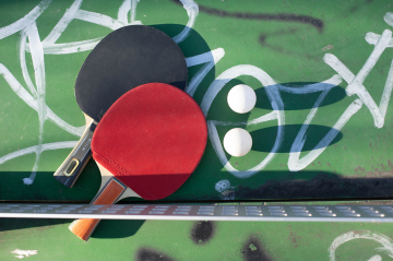 Tischtennis & Federball im Arenbergpark